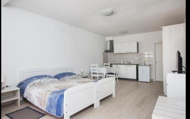 Apartmani Ve-Ro 1 Опатия Экстерьер фото